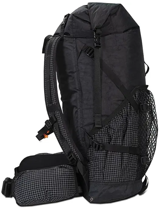Hyperlite Mountain Gear 2400 Black Junction 2 Hyperlite Mountain Gear 2400 Black Junction – Bild 2