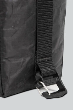 Hyperlite Mountain Gear Shoulder Pocket -AlpenMode Verkäufe ShoulderPocket BACK DETAIL